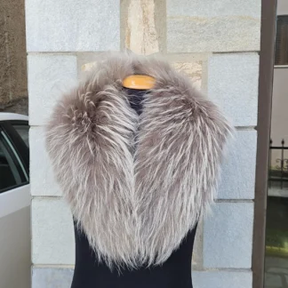 Real Fin Raccoon Fur Collar
