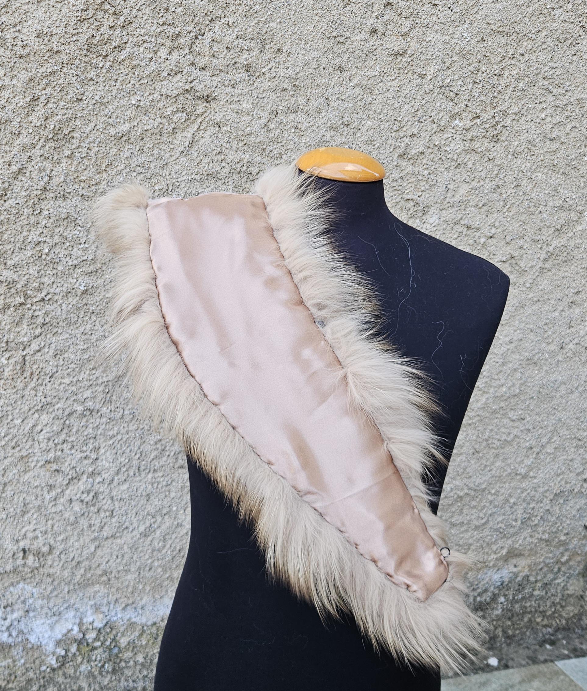 Real Fox Fur Collar - Image 4
