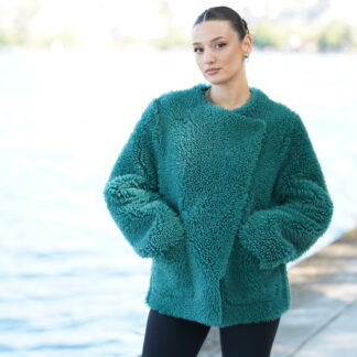 Elevate Your Winter Wardrobe with Real Sheepskin Fur Coat, Women’s Elegant Outerwear