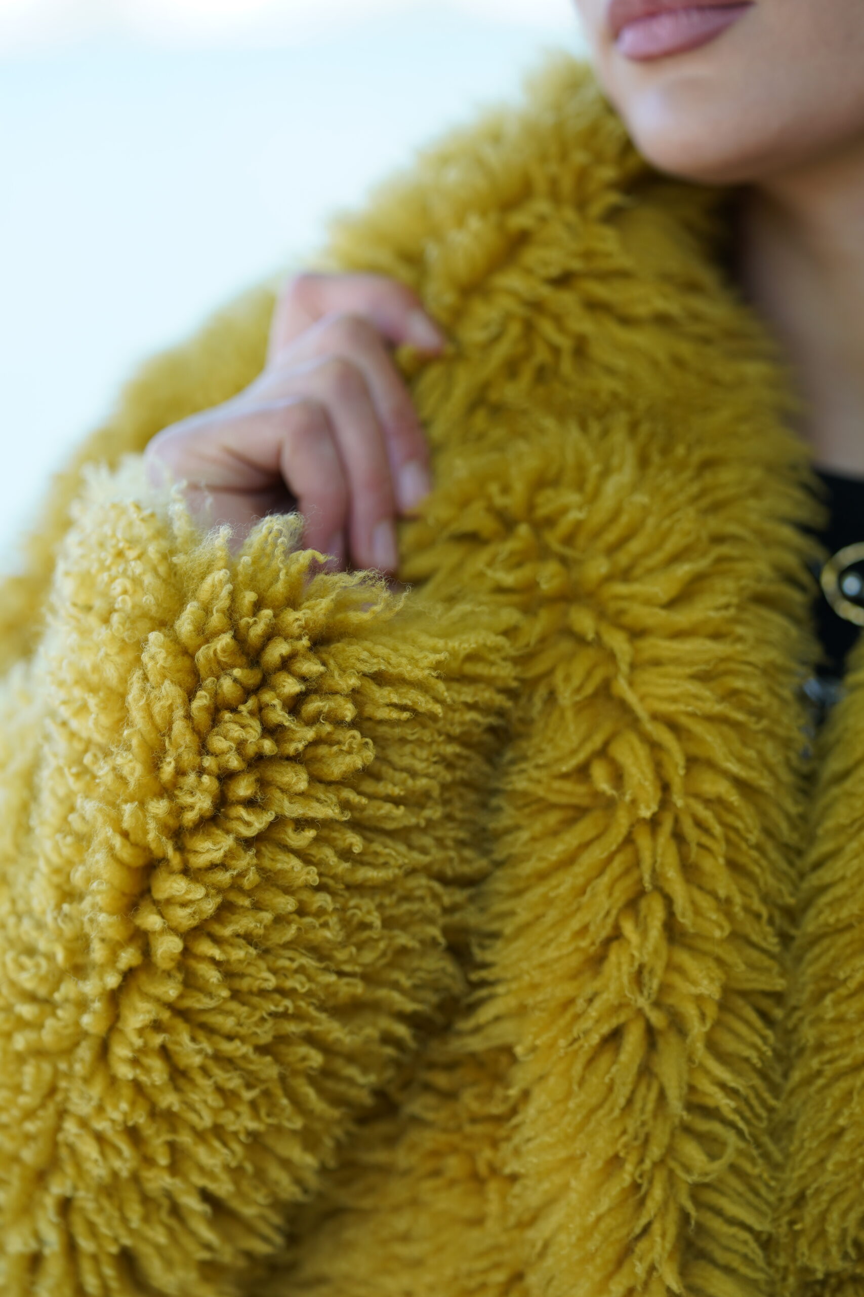 Elevate Your Winter Wardrobe with Real Sheepskin Fur Coat, Women’s Elegant Outerwear - Image 4