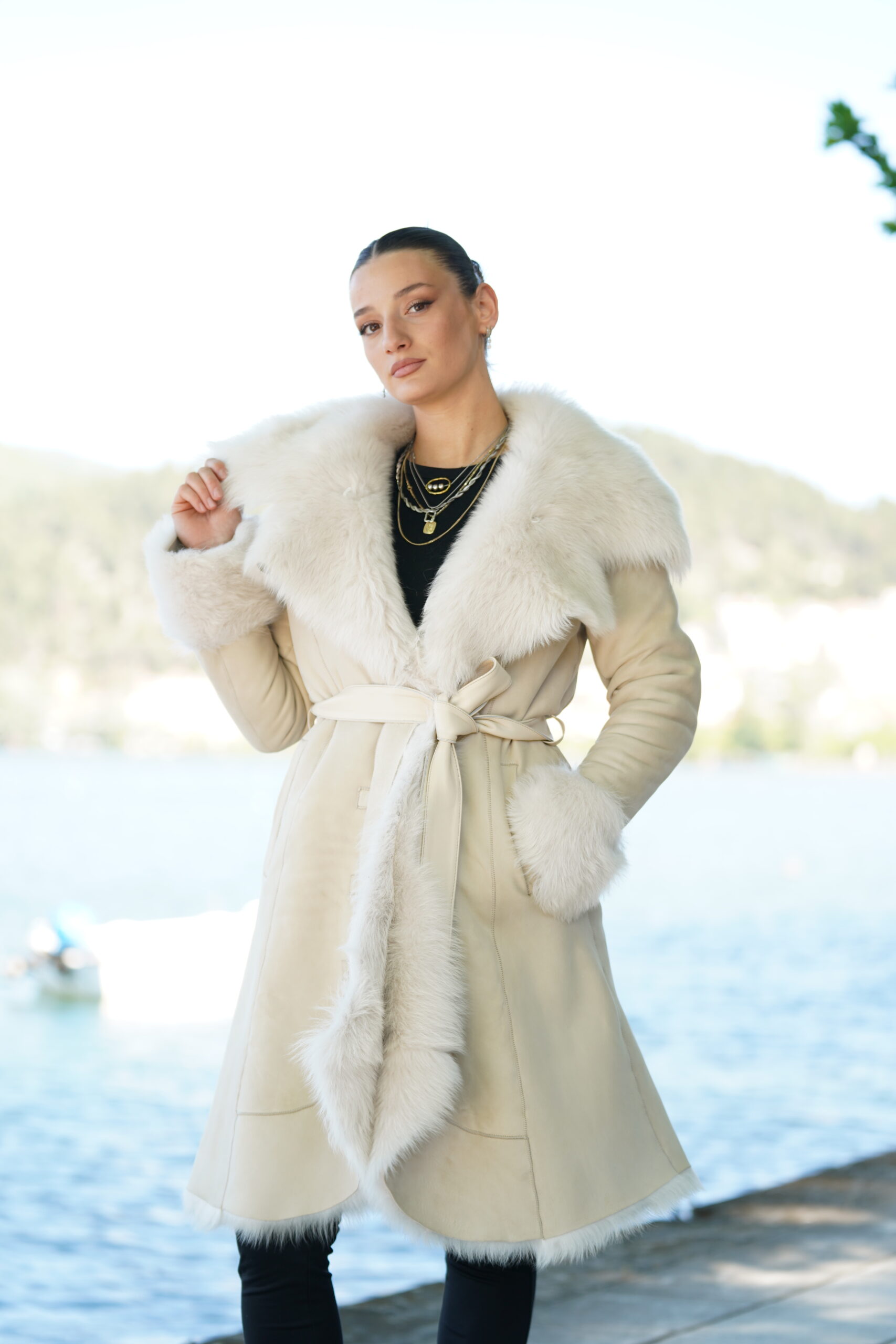 Elevate Your Winter Wardrobe with Real Sheepskin Fur Coat, Women’s Elegant Outerwear
