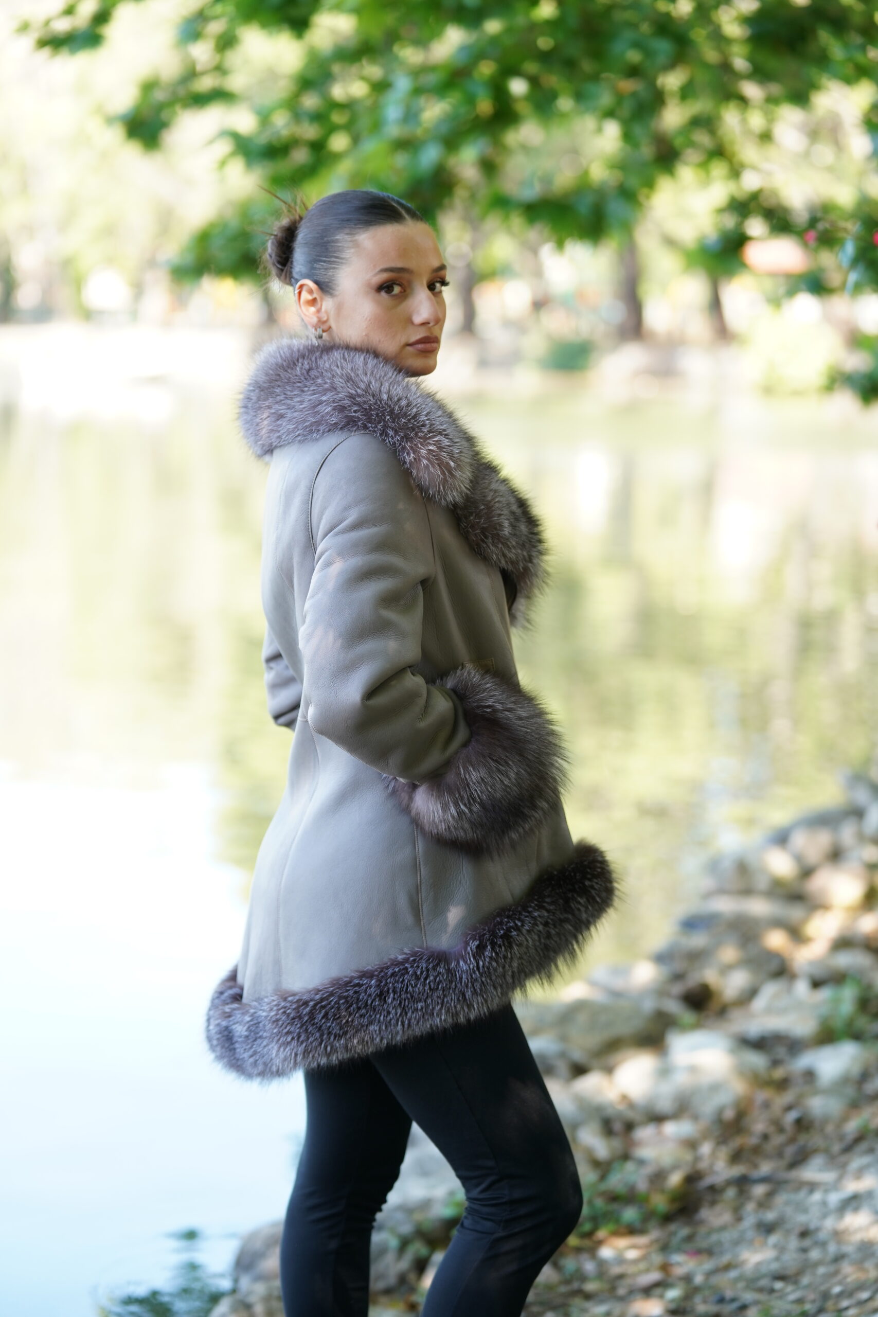 Elevate Your Winter Wardrobe with Real Sheepskin Fur Coat, Women’s Elegant Outerwear - Image 3