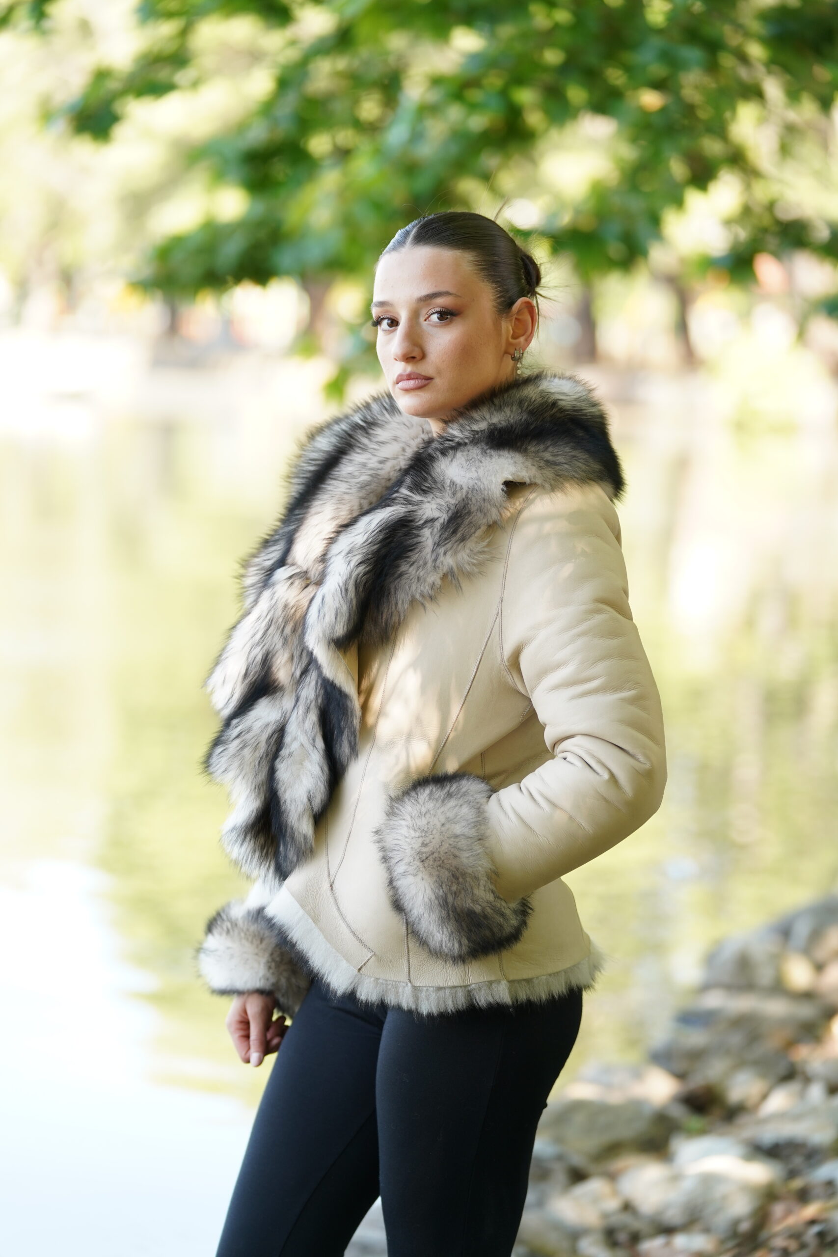 Elevate Your Winter Wardrobe with Real Sheepskin Fur Coat, Women’s Elegant Outerwear - Image 4