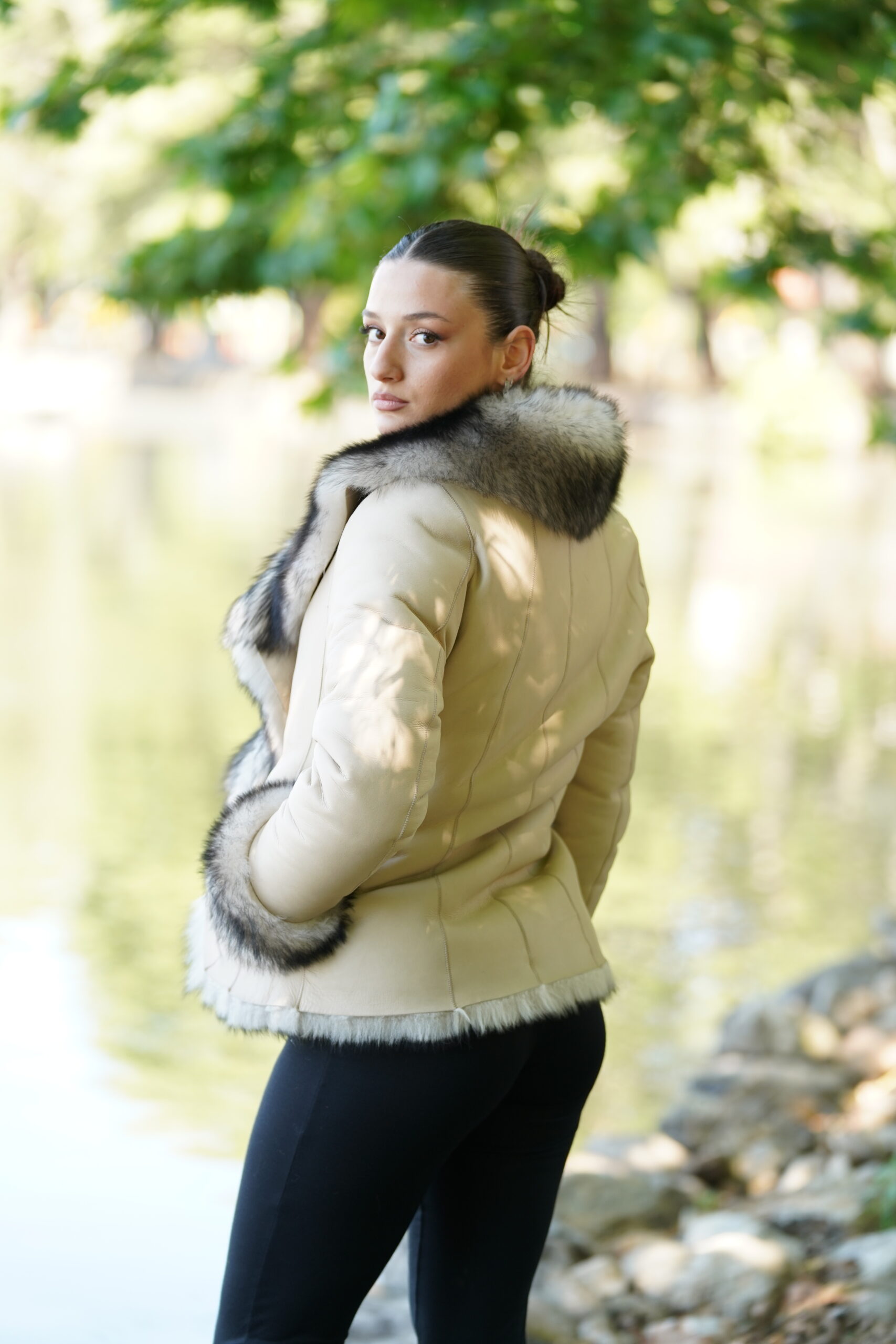 Elevate Your Winter Wardrobe with Real Sheepskin Fur Coat, Women’s Elegant Outerwear - Image 5