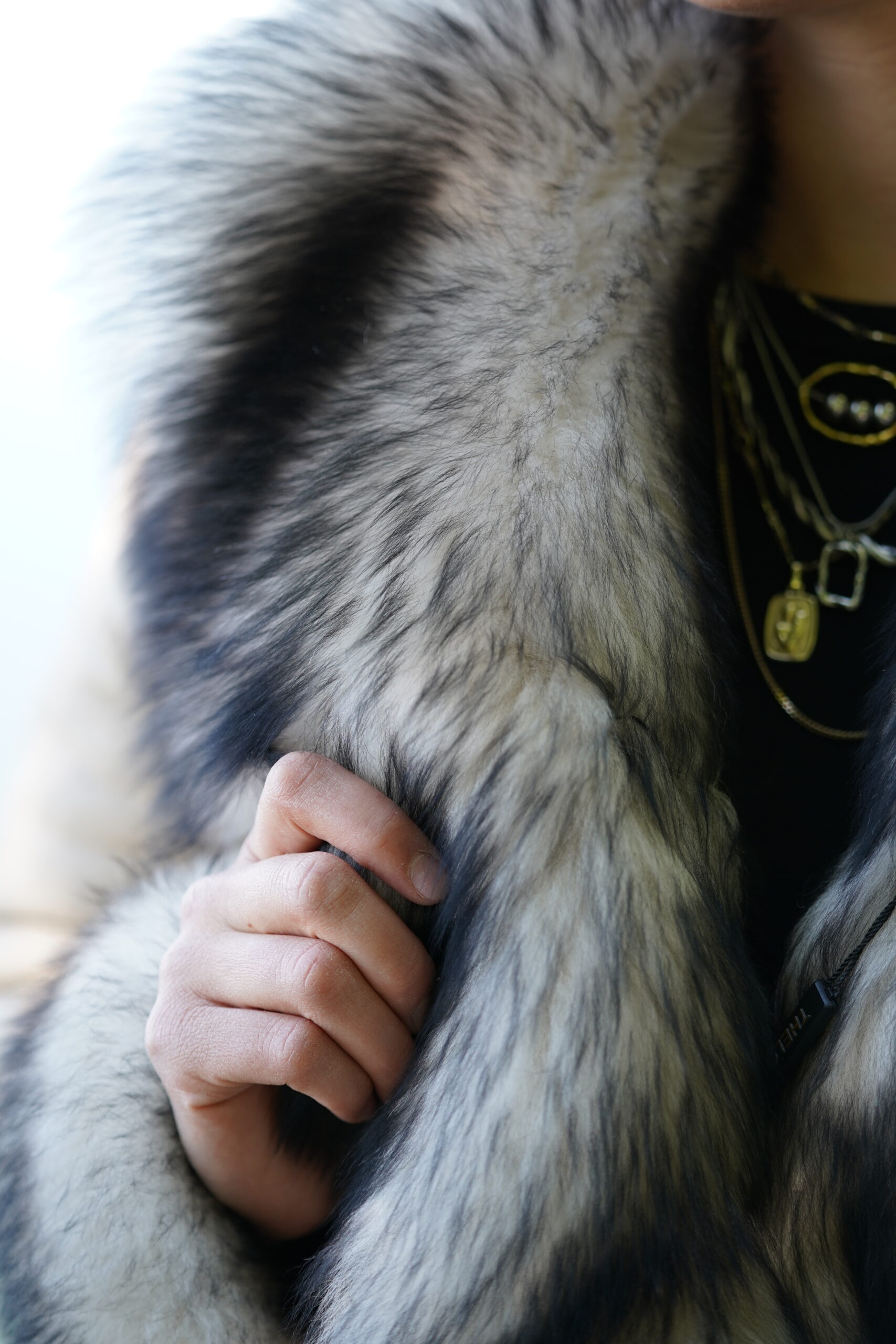 Elevate Your Winter Wardrobe with Real Sheepskin Fur Coat, Women’s Elegant Outerwear - Image 3