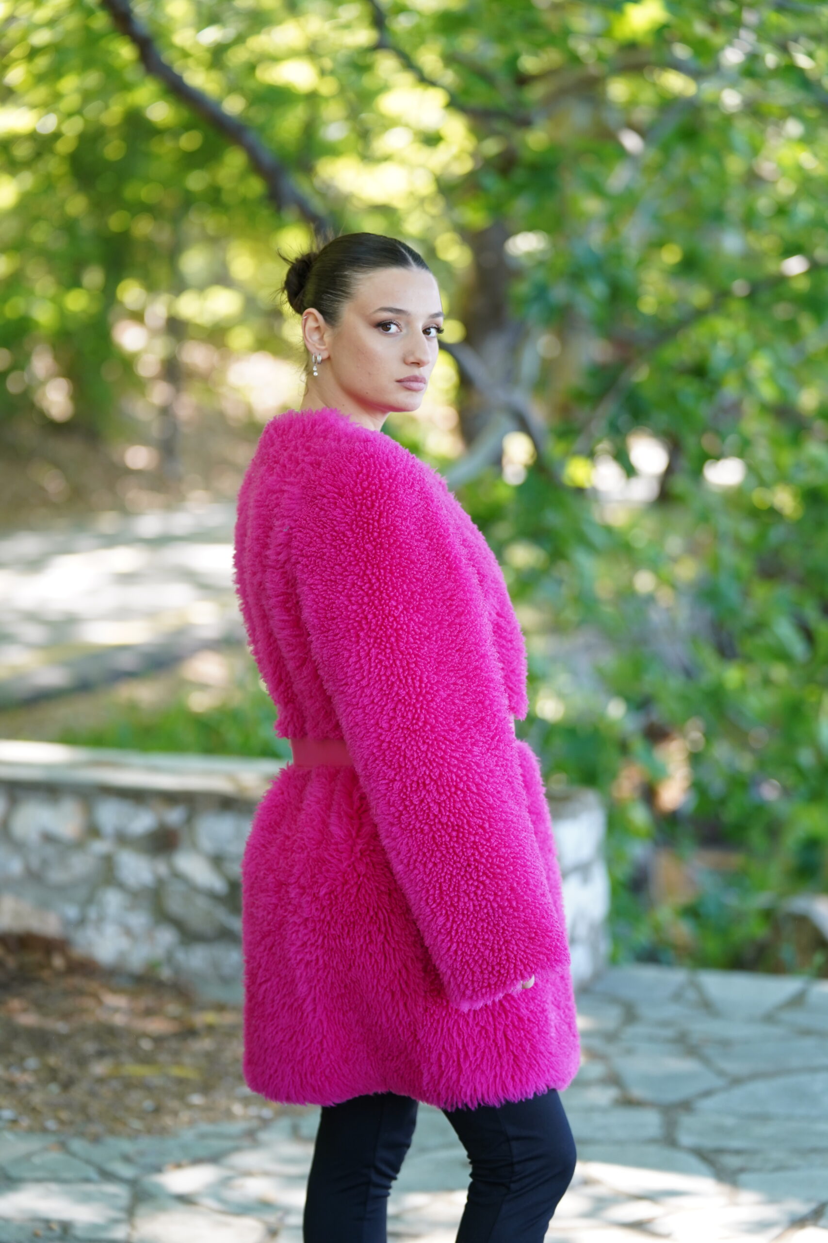 Elevate Your Winter Wardrobe with Real Sheepskin Fur Coat, Women’s Elegant Outerwear - Image 4