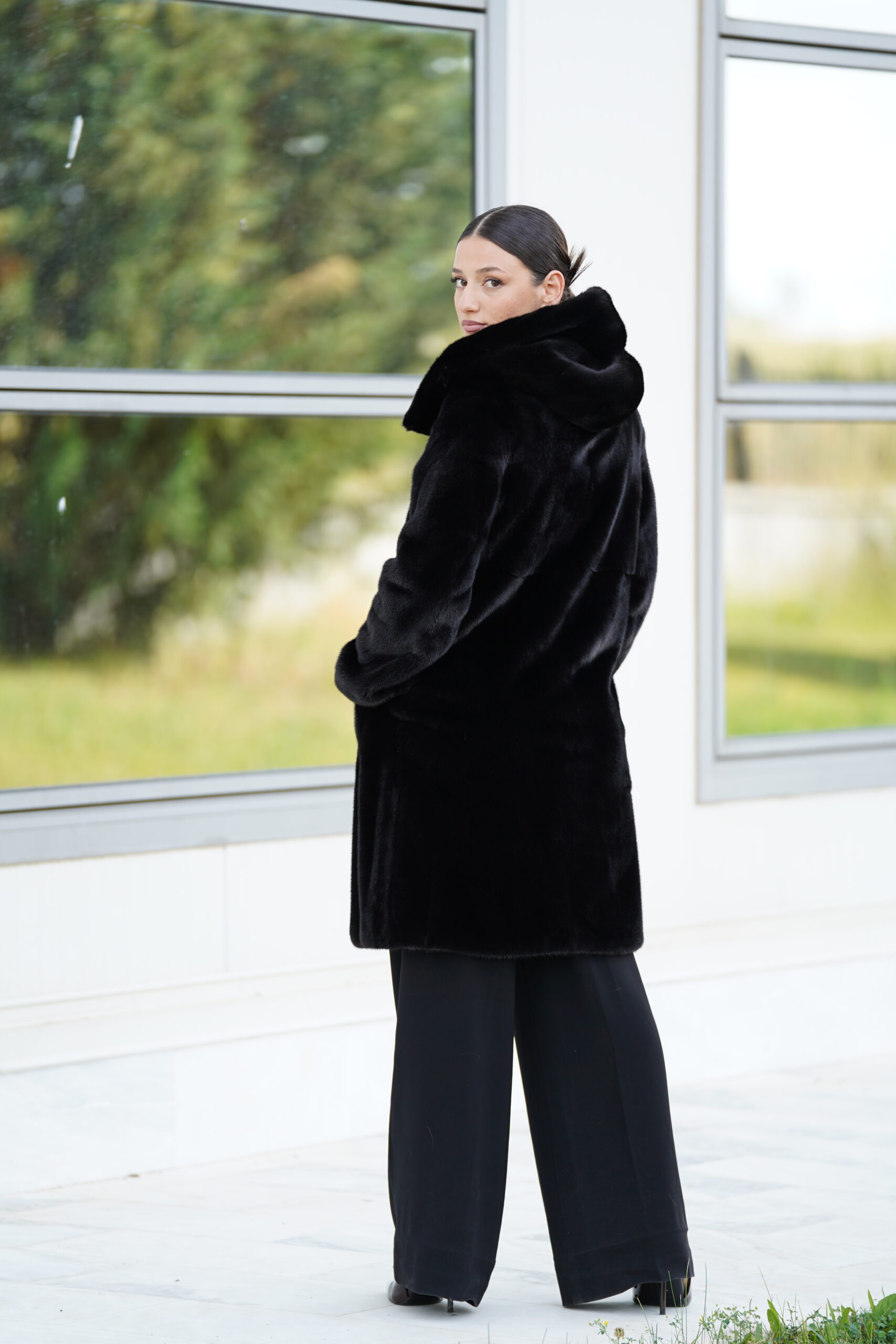 Elevate Your Winter Wardrobe with Real Mink Blackglama Fur Coat, Women’s Elegant Outerwear - Image 3