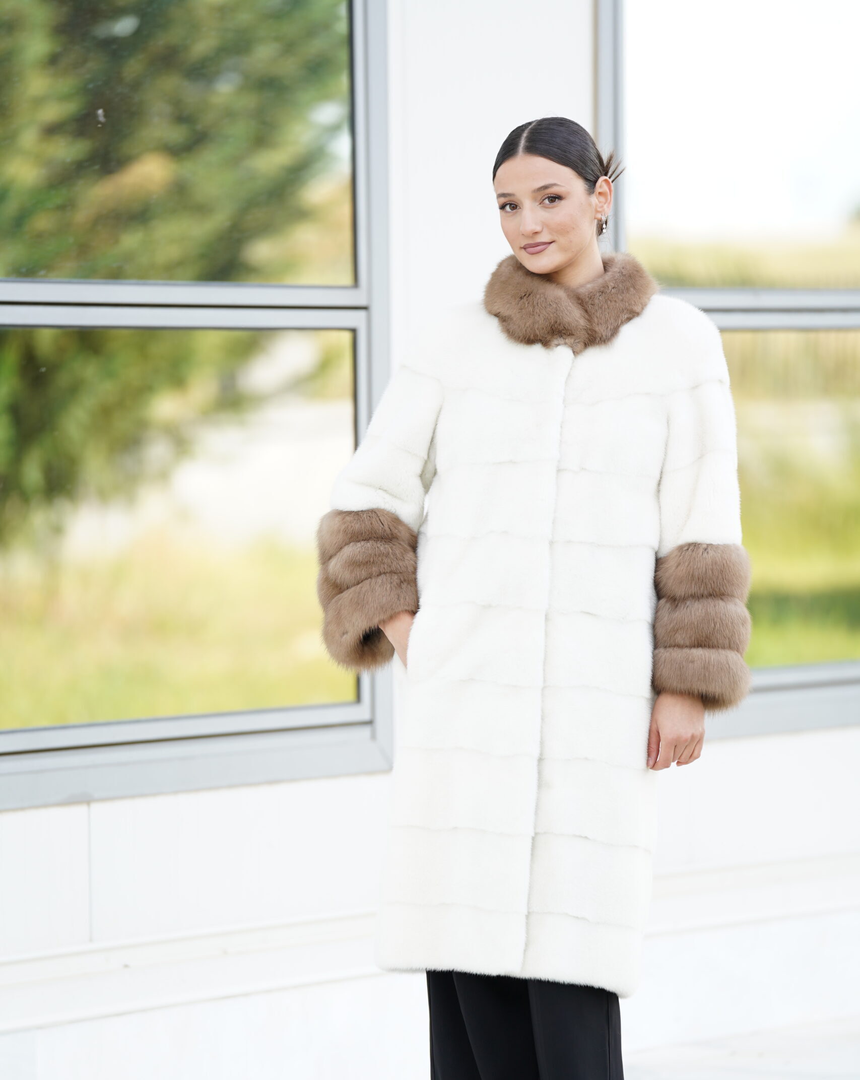 Elevate Your Winter Wardrobe with Real Mink Fur Coat with Baumarten Fur Trim, Women’s Elegant Outerwear