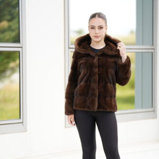 Elevate Your Winter Wardrobe with Real Mink Fur Coat, Women’s Elegant Outerwear