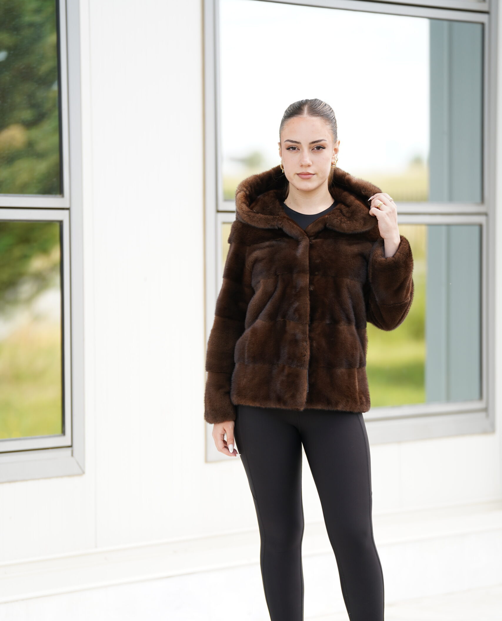 Elevate Your Winter Wardrobe with Real Mink Fur Coat, Women’s Elegant Outerwear