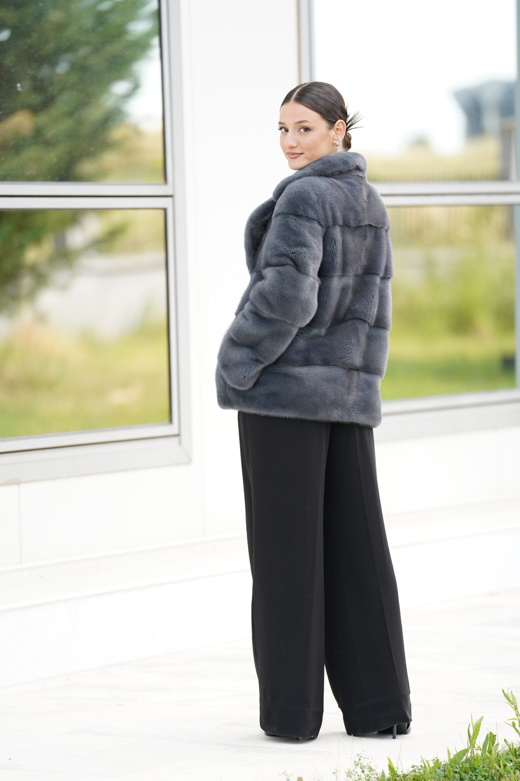 Elevate Your Winter Wardrobe with Real Mink Fur Coat, Women’s Elegant Outerwear - Image 5