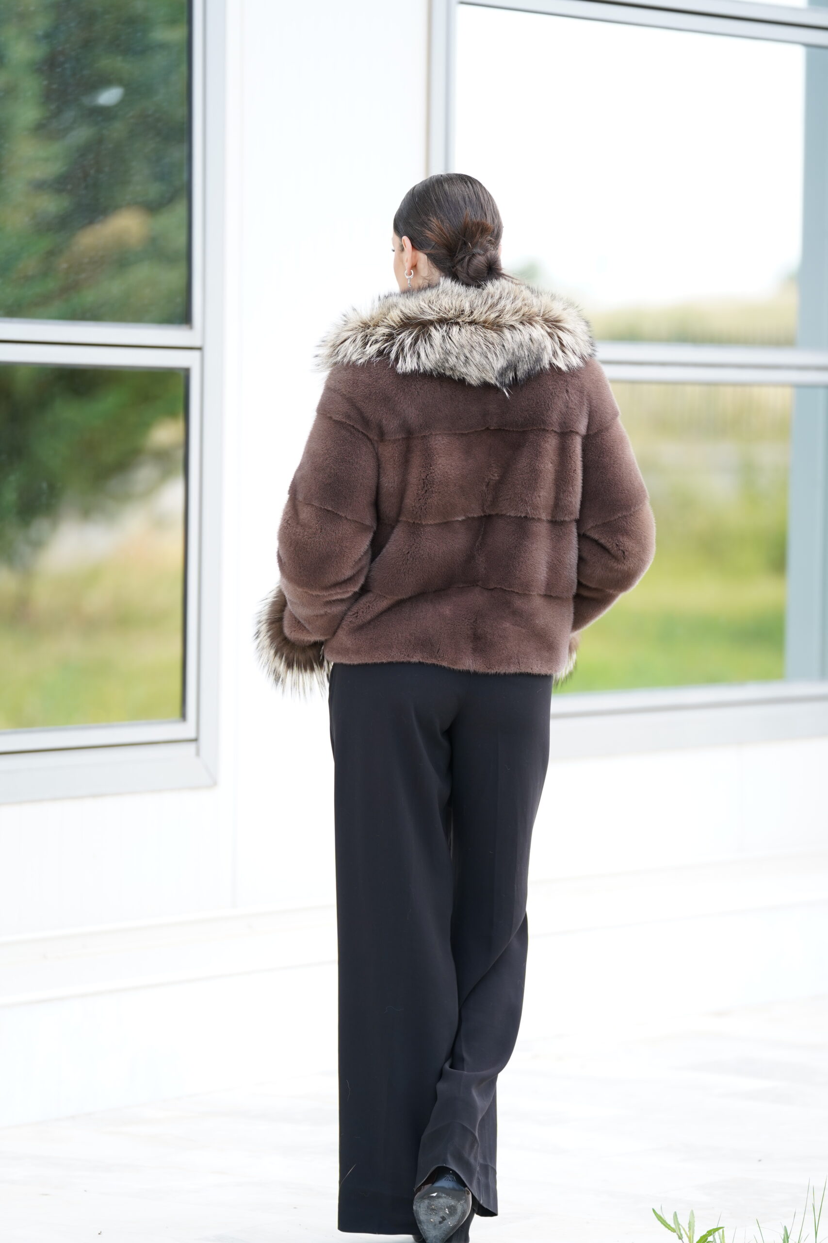 Elevate Your Winter Wardrobe with Real Mink Fur Coat with Fox Fur Trim, Women’s Elegant Outerwear - Image 5