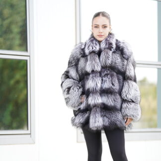 Elevate Your Winter Wardrobe with Real Fox Fur Coat, Women’s Elegant Outerwear