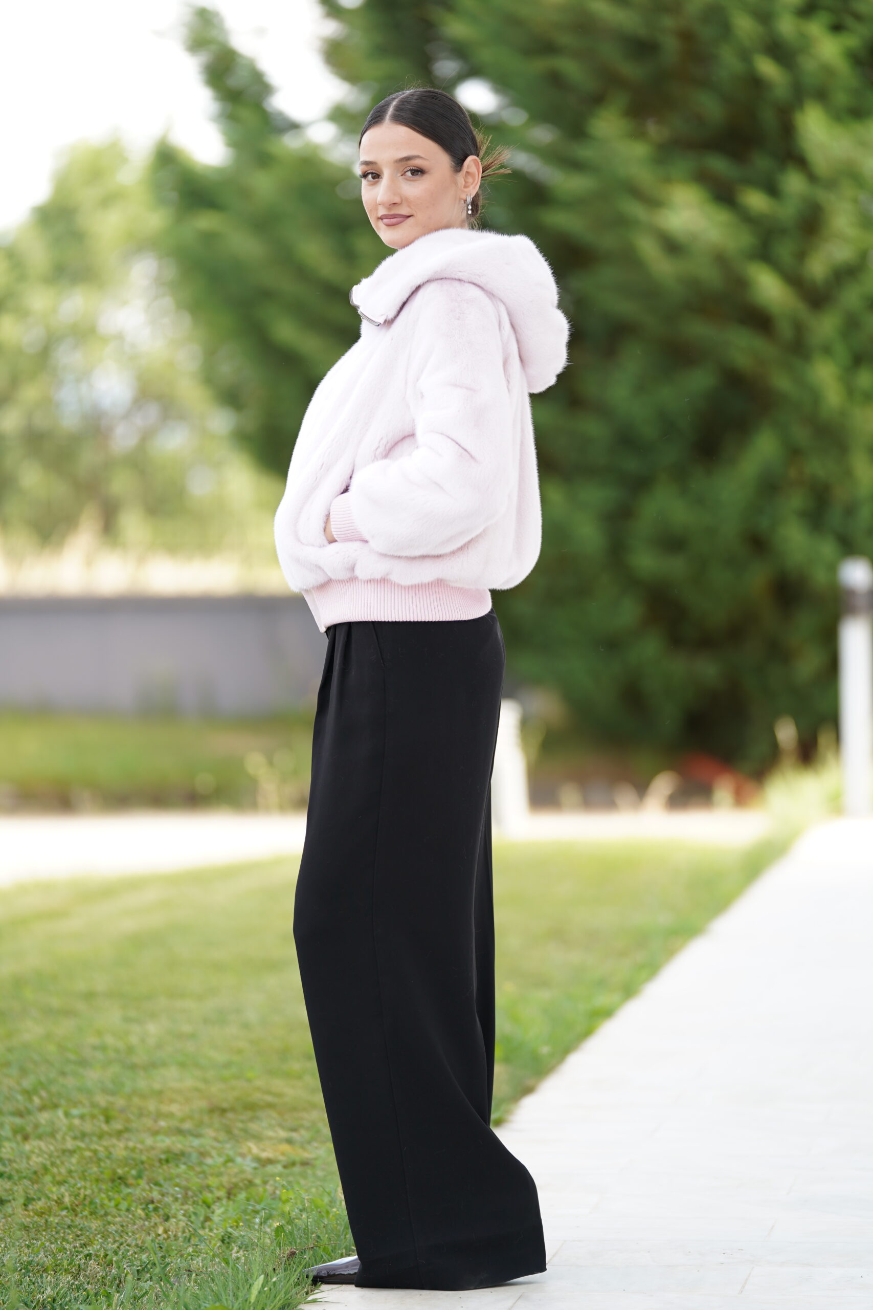 Elevate Your Winter Wardrobe with Real Mink Fur Coat, Women’s Elegant Outerwear - Image 3