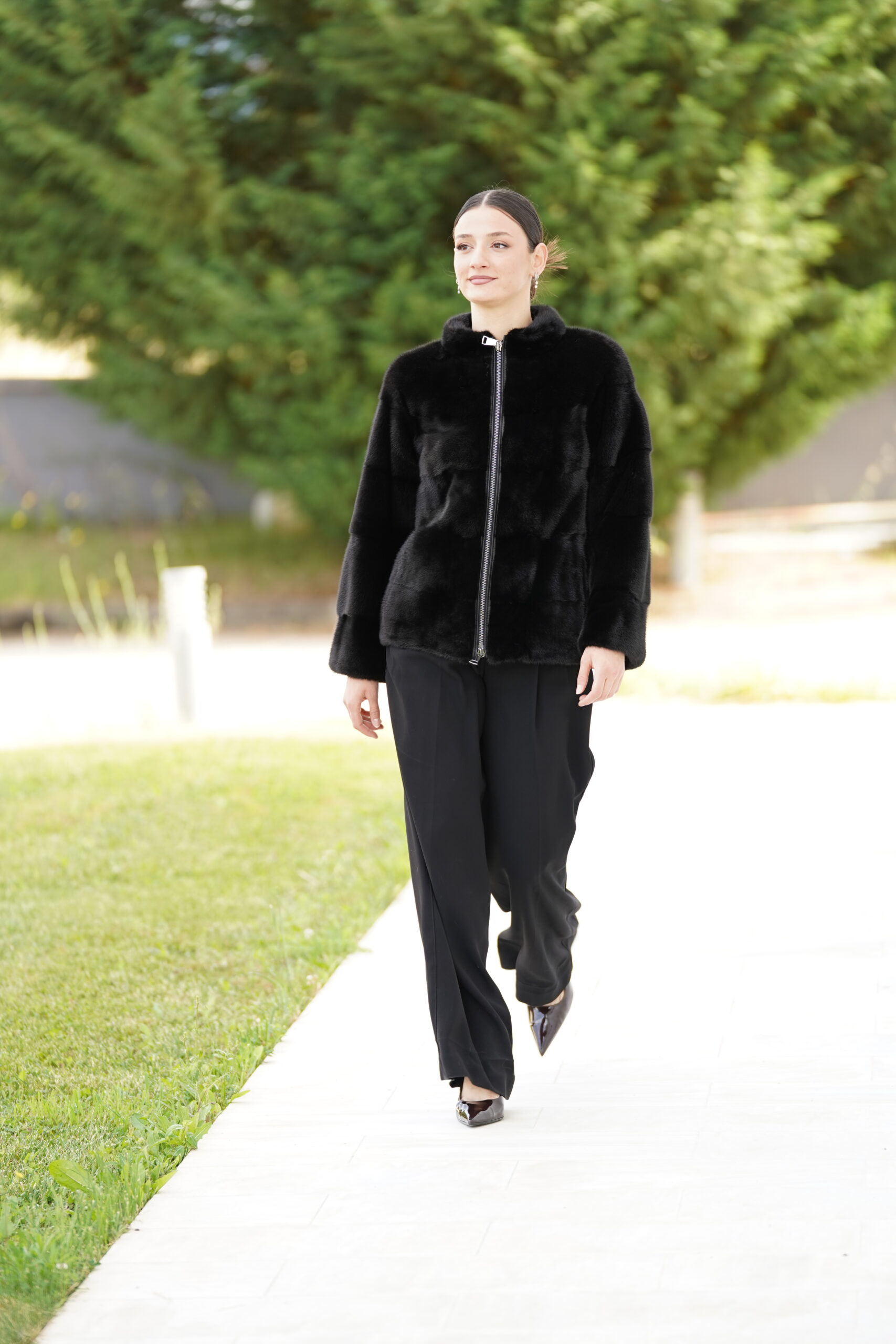Elevate Your Winter Wardrobe with Real Mink Fur Coat, Women’s Elegant Outerwear - Image 9
