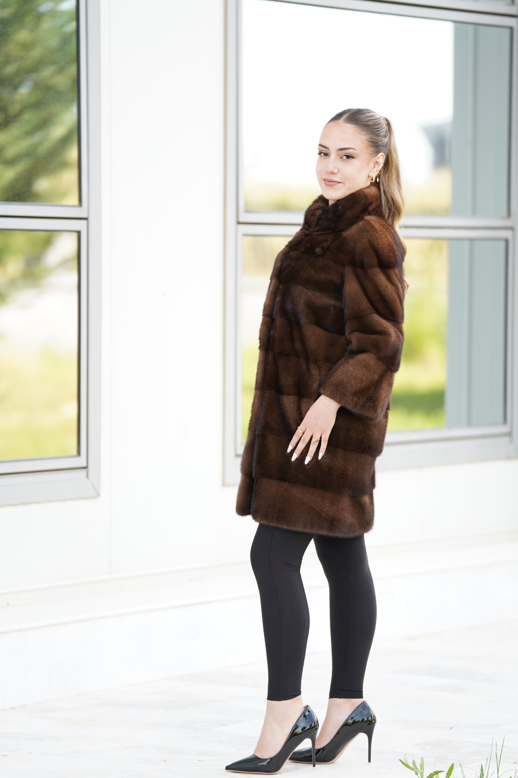 Elevate Your Winter Wardrobe with Real Mink Fur Coat, Women’s Elegant Outerwear - Image 4