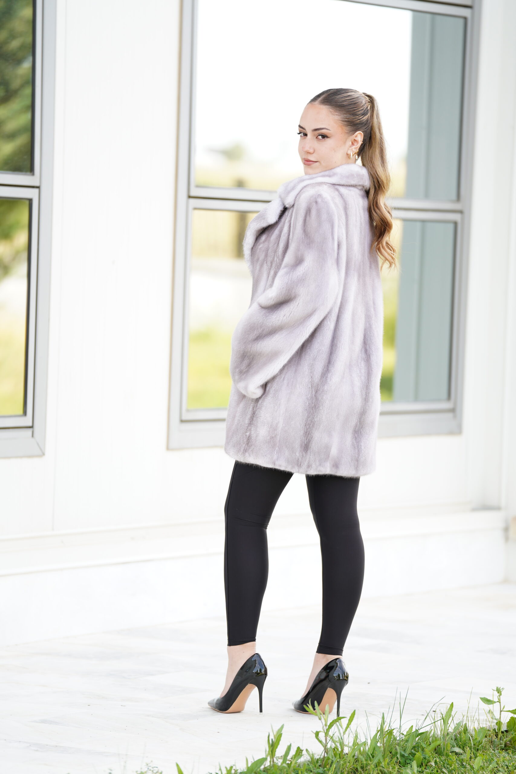 Elevate Your Winter Wardrobe with Real Mink Fur Coat, Women’s Elegant Outerwear - Image 6