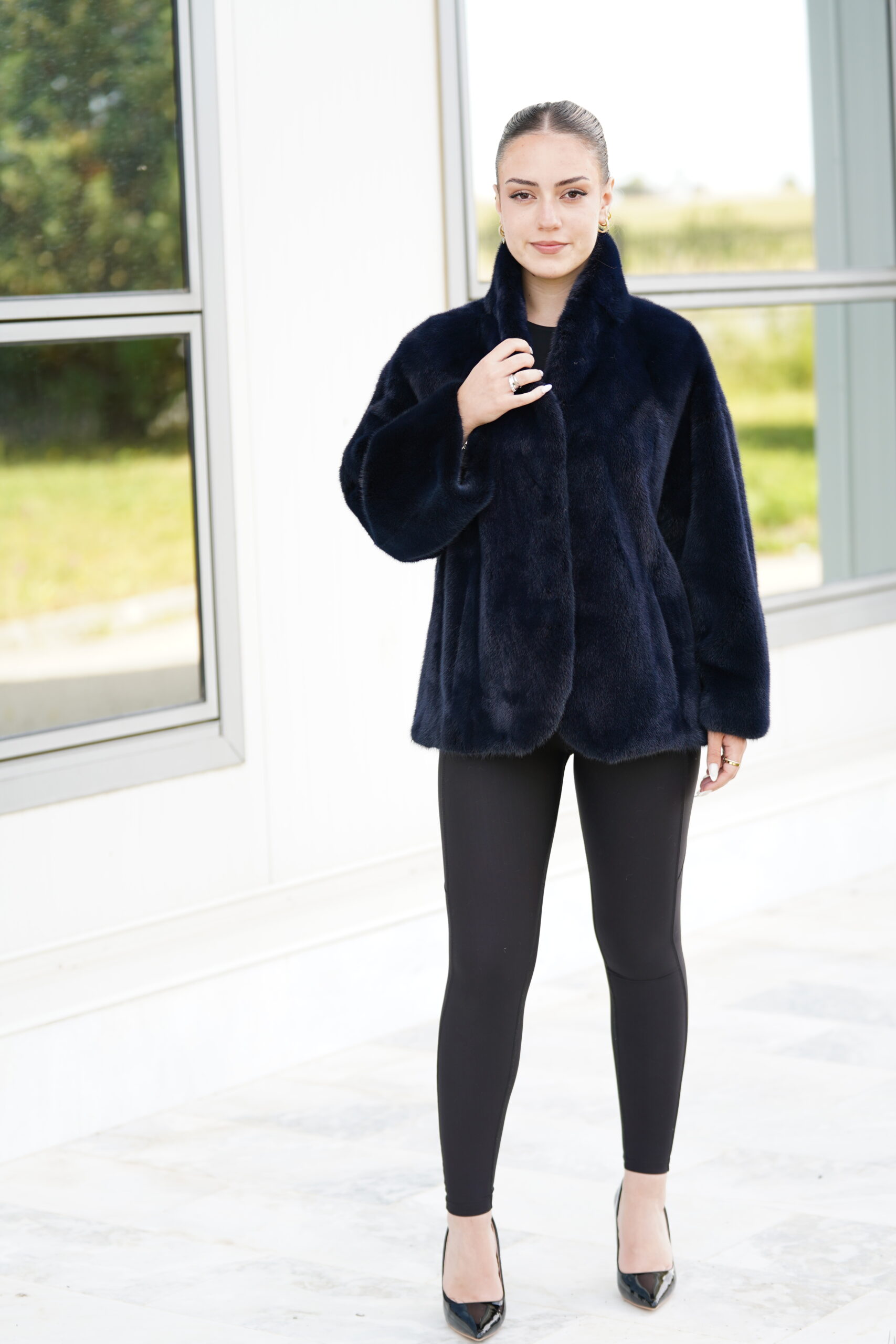 Elevate Your Winter Wardrobe with Real Mink Fur Coat, Women’s Elegant Outerwear - Image 3