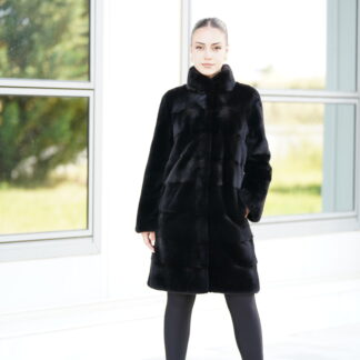 Elevate Your Winter Wardrobe with Real Mink Blackglama Fur Coat, Women’s Elegant Outerwear