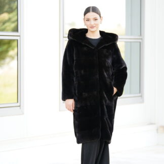 Elevate Your Winter Wardrobe with Real Mink Blackglama Fur Coat, Women’s Elegant Outerwear