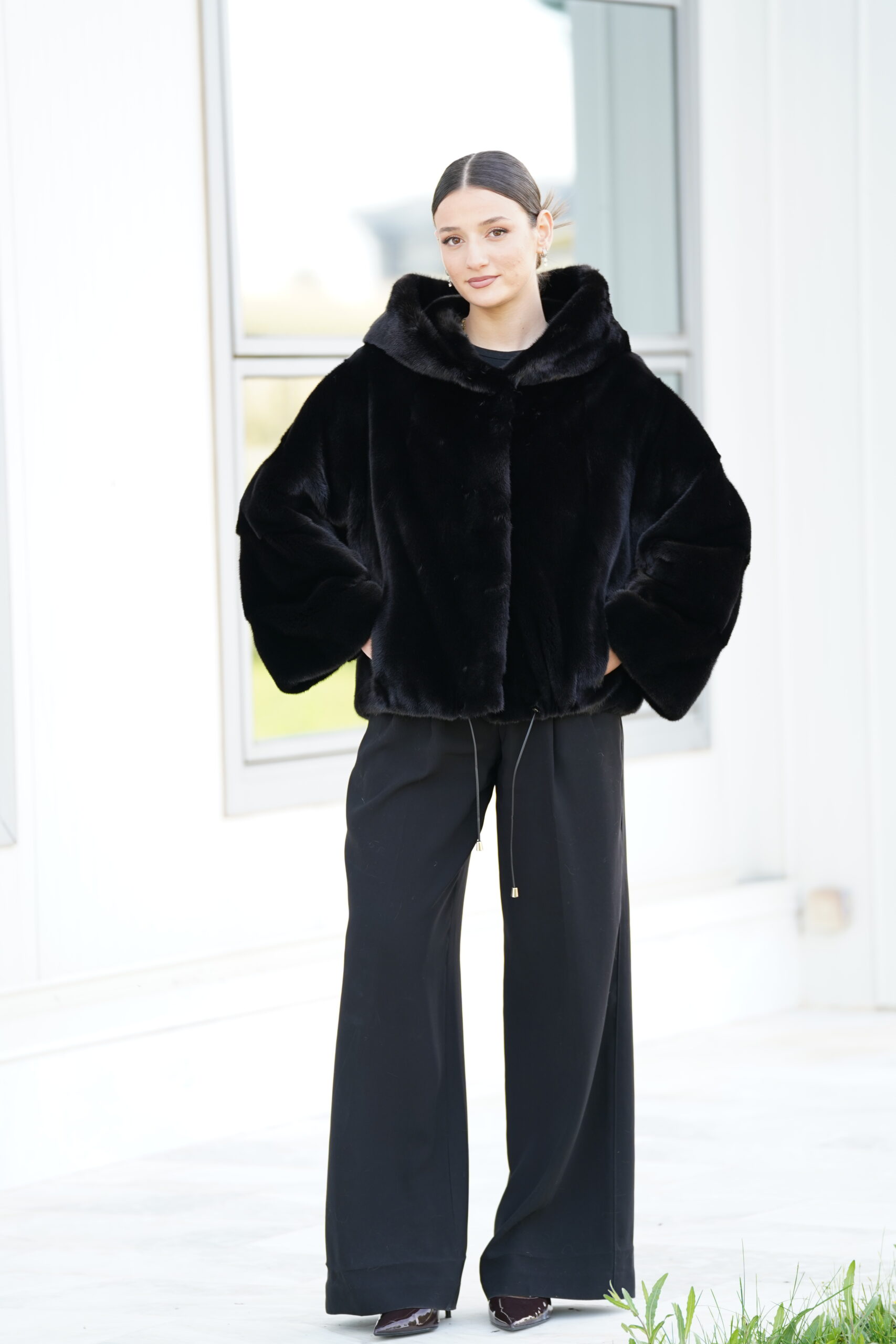 Elevate Your Winter Wardrobe with Real Mink Blackglama Fur Coat, Women’s Elegant Outerwear - Image 3