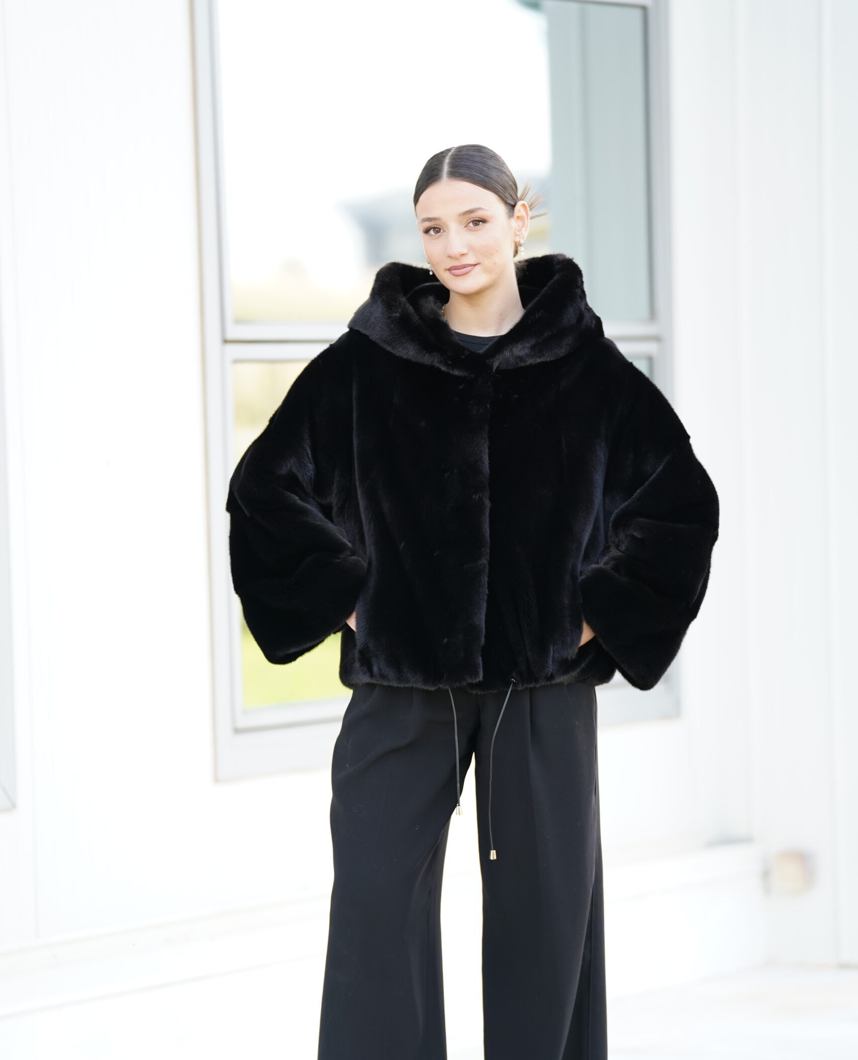 Elevate Your Winter Wardrobe with Real Mink Blackglama Fur Coat, Women’s Elegant Outerwear