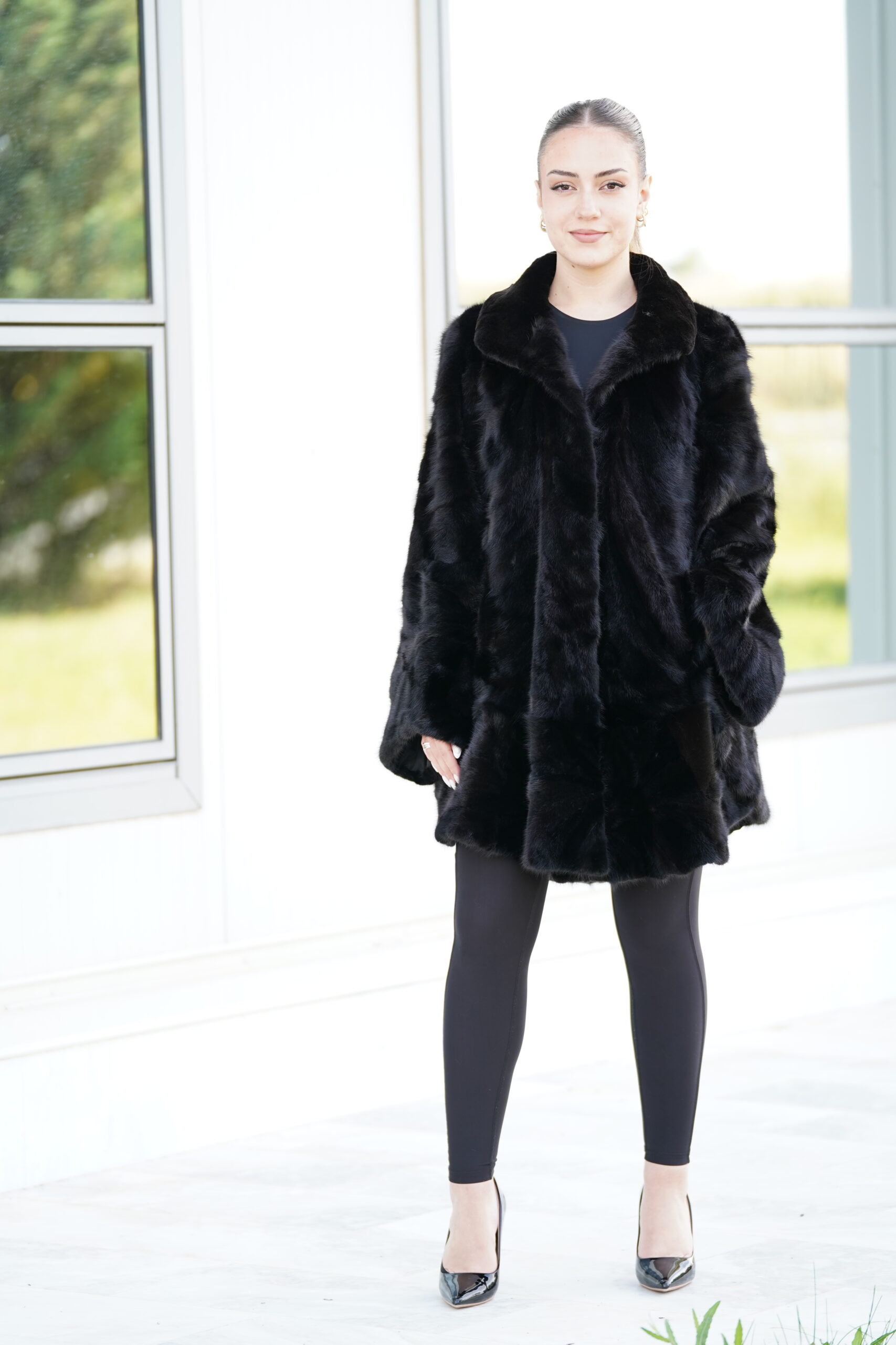 Elevate Your Winter Wardrobe with Real Mink Fur Coat, Women’s Elegant Outerwear - Image 3