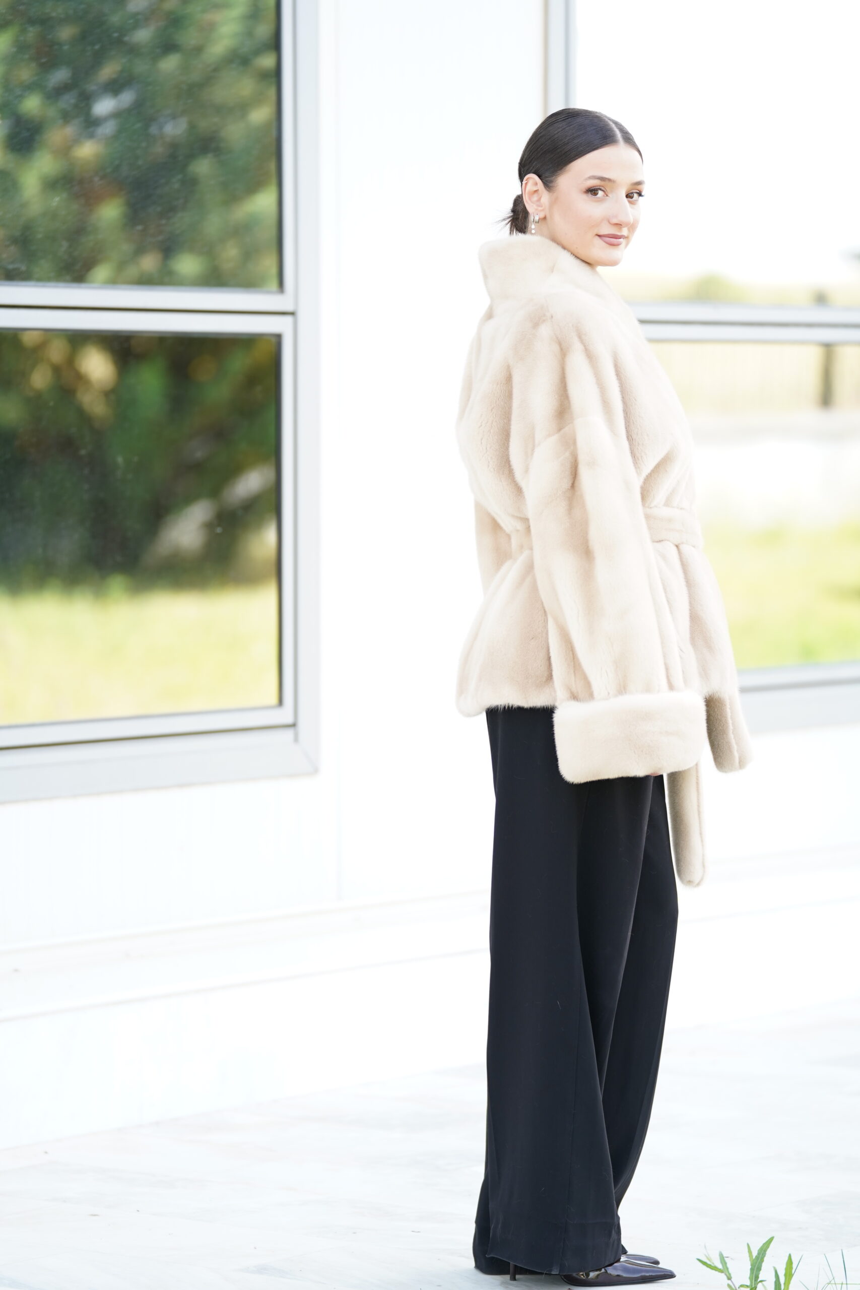 Elevate Your Winter Wardrobe with Real Palomino Mink Fur Coat, Women’s Elegant Outerwear - Image 8