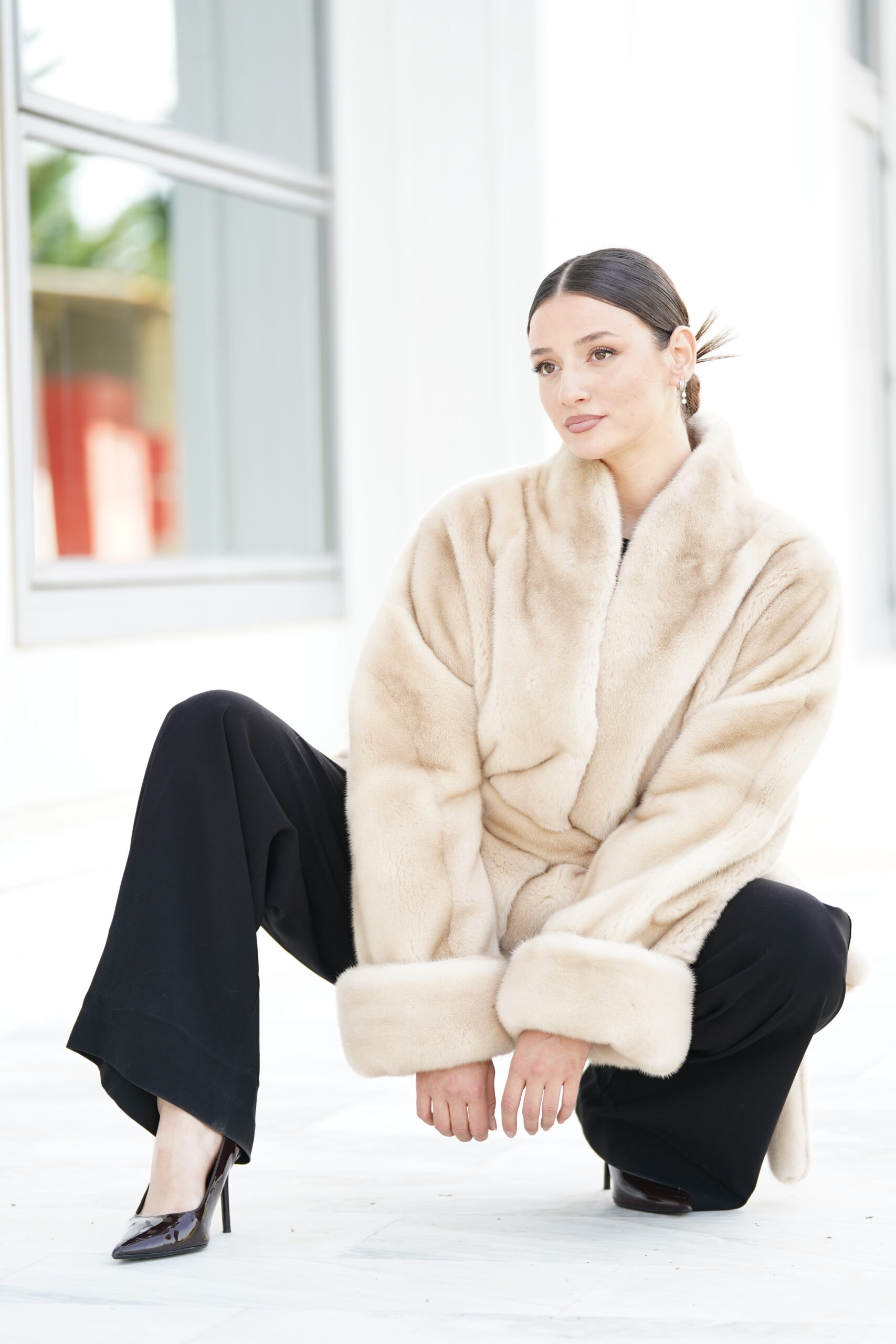 Elevate Your Winter Wardrobe with Real Palomino Mink Fur Coat, Women’s Elegant Outerwear - Image 3