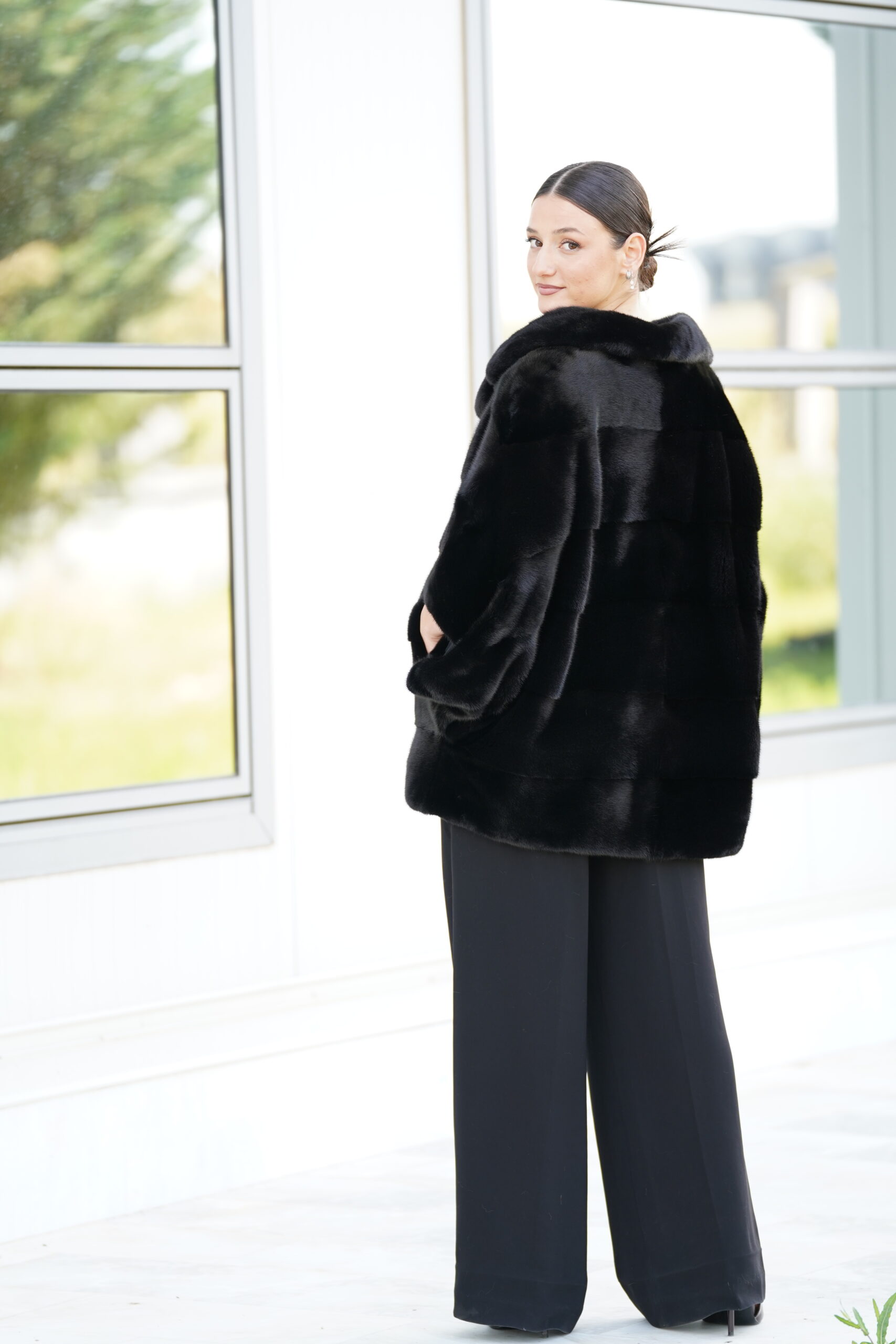 Elevate Your Winter Wardrobe with Real Mink Fur Coat, Women’s Elegant Outerwear - Image 4