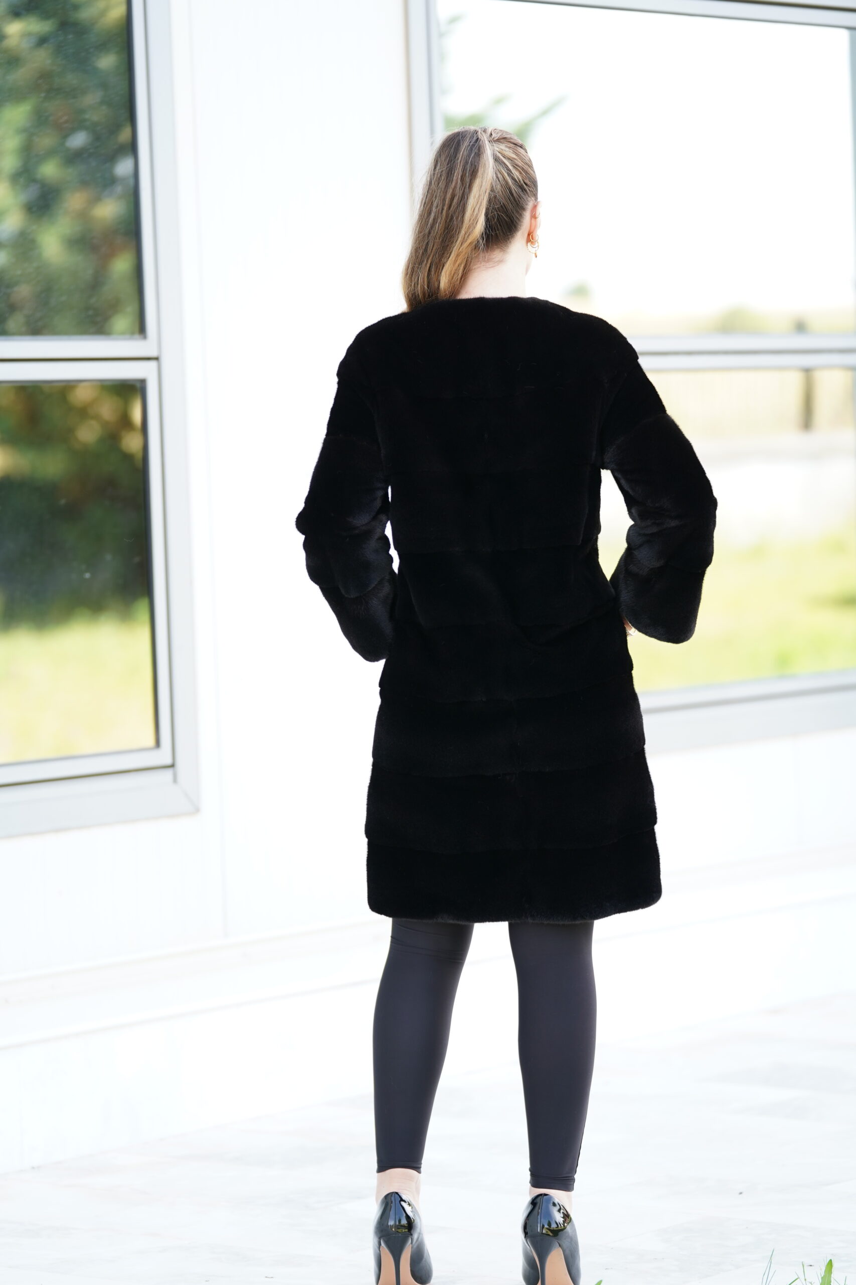 Elevate Your Winter Wardrobe with Real Mink Fur Coat, Women’s Elegant Outerwear - Image 6