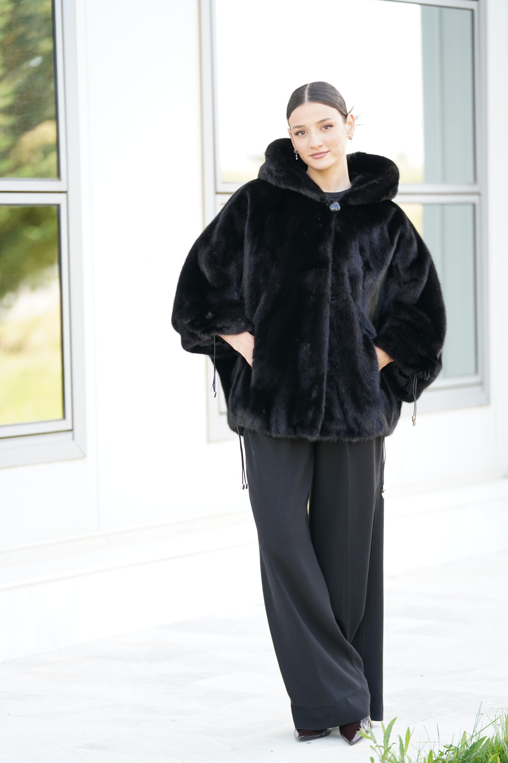 Elevate Your Winter Wardrobe with Real Mink Fur Coat, Women’s Elegant Outerwear - Image 3