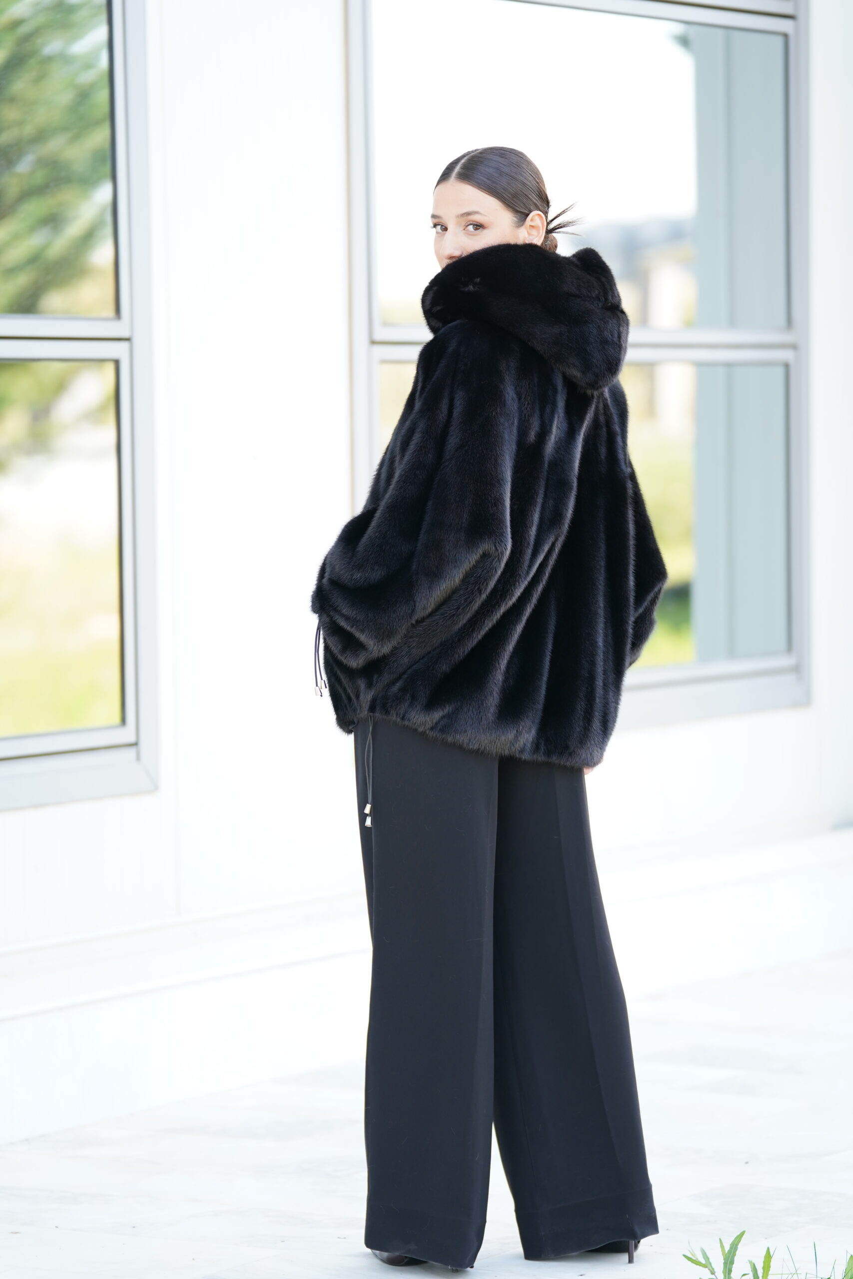 Elevate Your Winter Wardrobe with Real Mink Fur Coat, Women’s Elegant Outerwear - Image 5