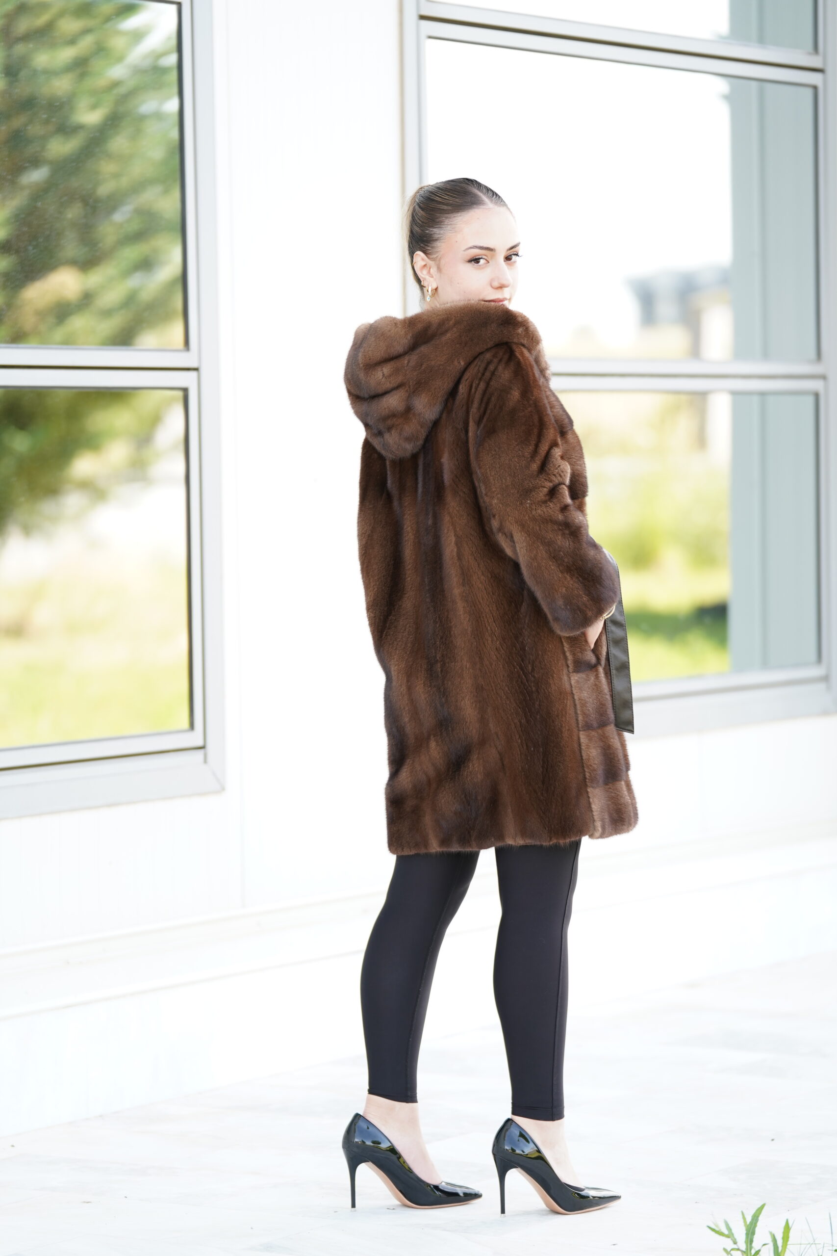 Elevate Your Winter Wardrobe with Real Mink Fur Coat, Women’s Elegant Outerwear - Image 7
