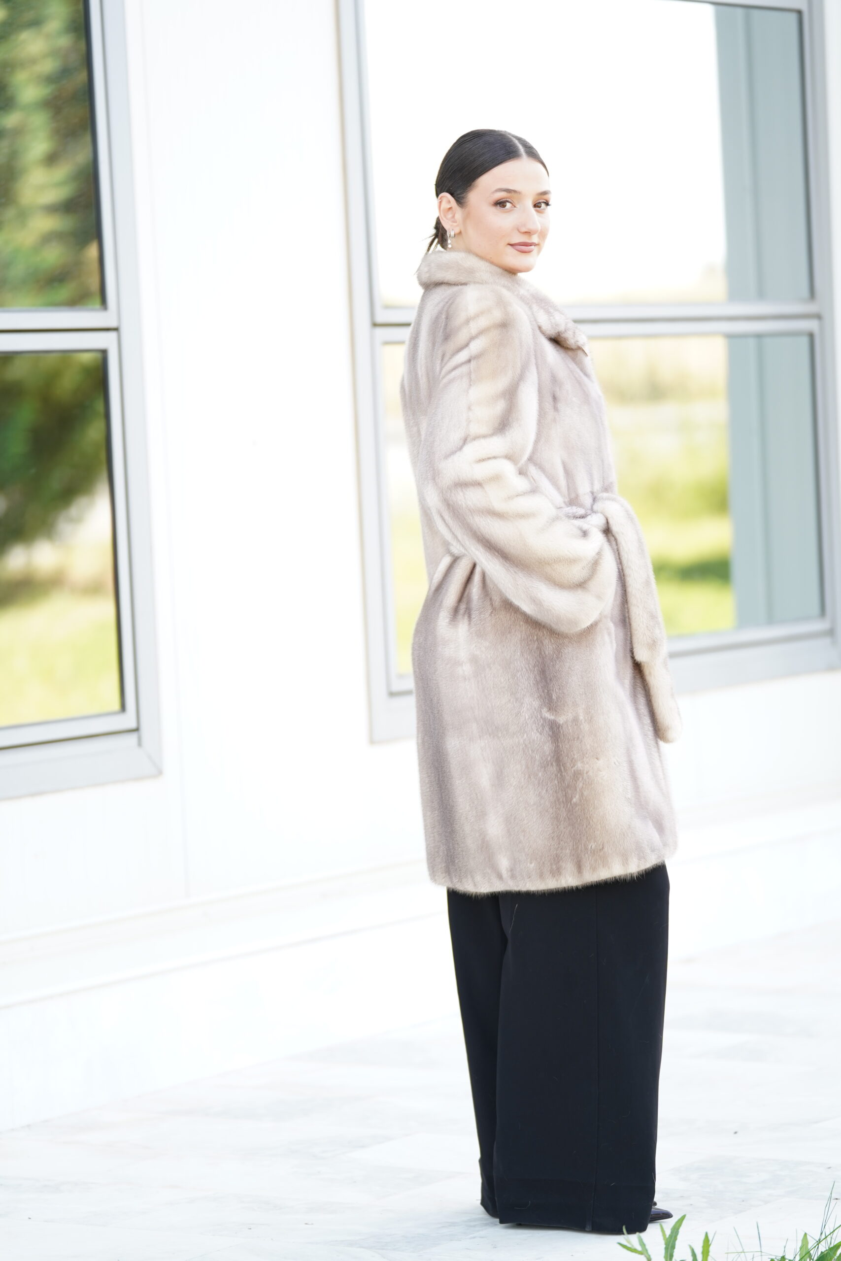 Elevate Your Winter Wardrobe with Real Mink Fur Coat, Women’s Elegant Outerwear - Image 7