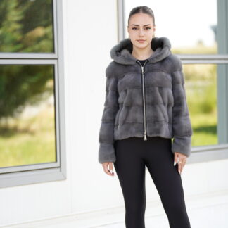 Elevate Your Winter Wardrobe with Real Mink Fur Coat, Women’s Elegant Outerwear