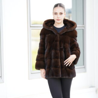 Elevate Your Winter Wardrobe with Real Mink Fur Coat, Women’s Elegant Outerwear