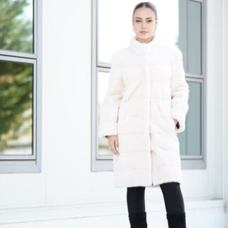 Elevate Your Winter Wardrobe with Real Pearl Mink Fur Coat, Women’s Elegant Outerwear