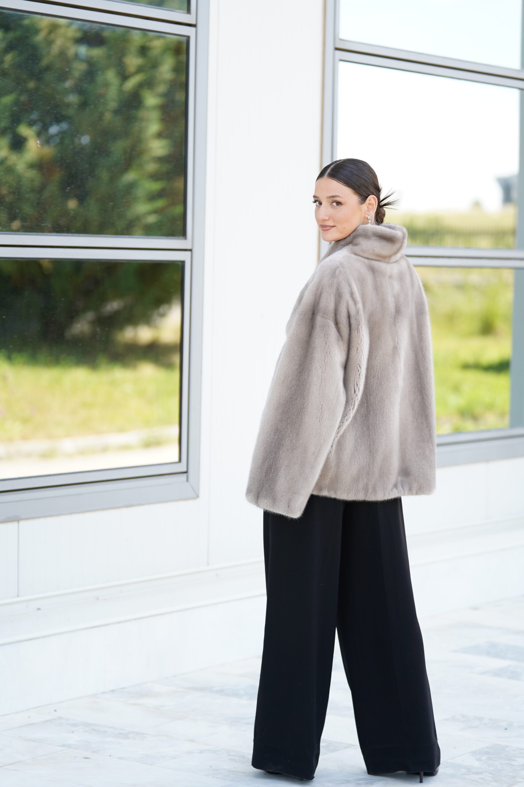 Elevate Your Winter Wardrobe with Real Mink Fur Coat, Women’s Elegant Outerwear - Image 5
