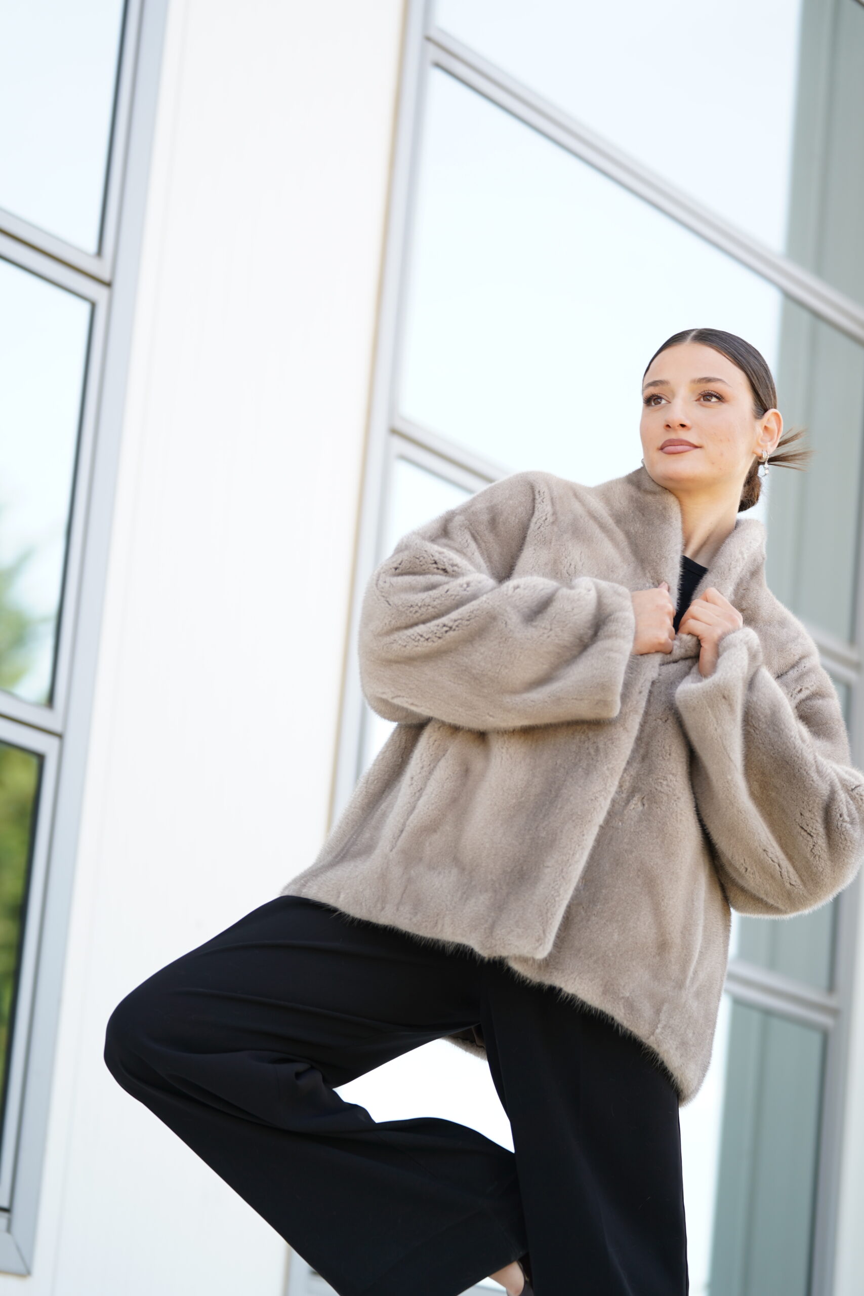 Elevate Your Winter Wardrobe with Real Mink Fur Coat, Women’s Elegant Outerwear - Image 3