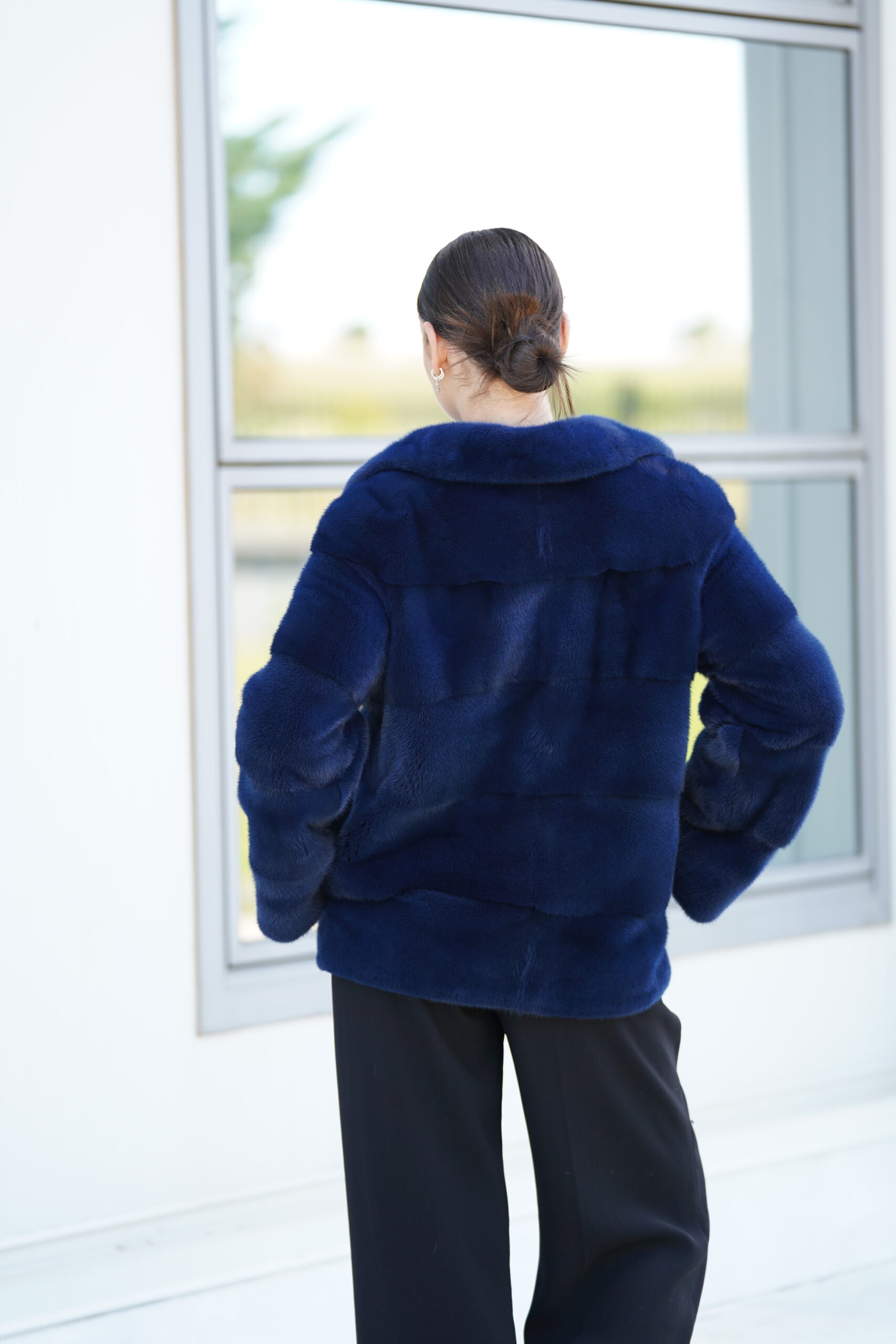 Elevate Your Winter Wardrobe with Real Mink Fur Coat, Women’s Elegant Outerwear - Image 5
