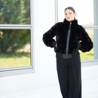Elevate Your Winter Wardrobe with Real Mink Fur Coat, Women’s Elegant Outerwear