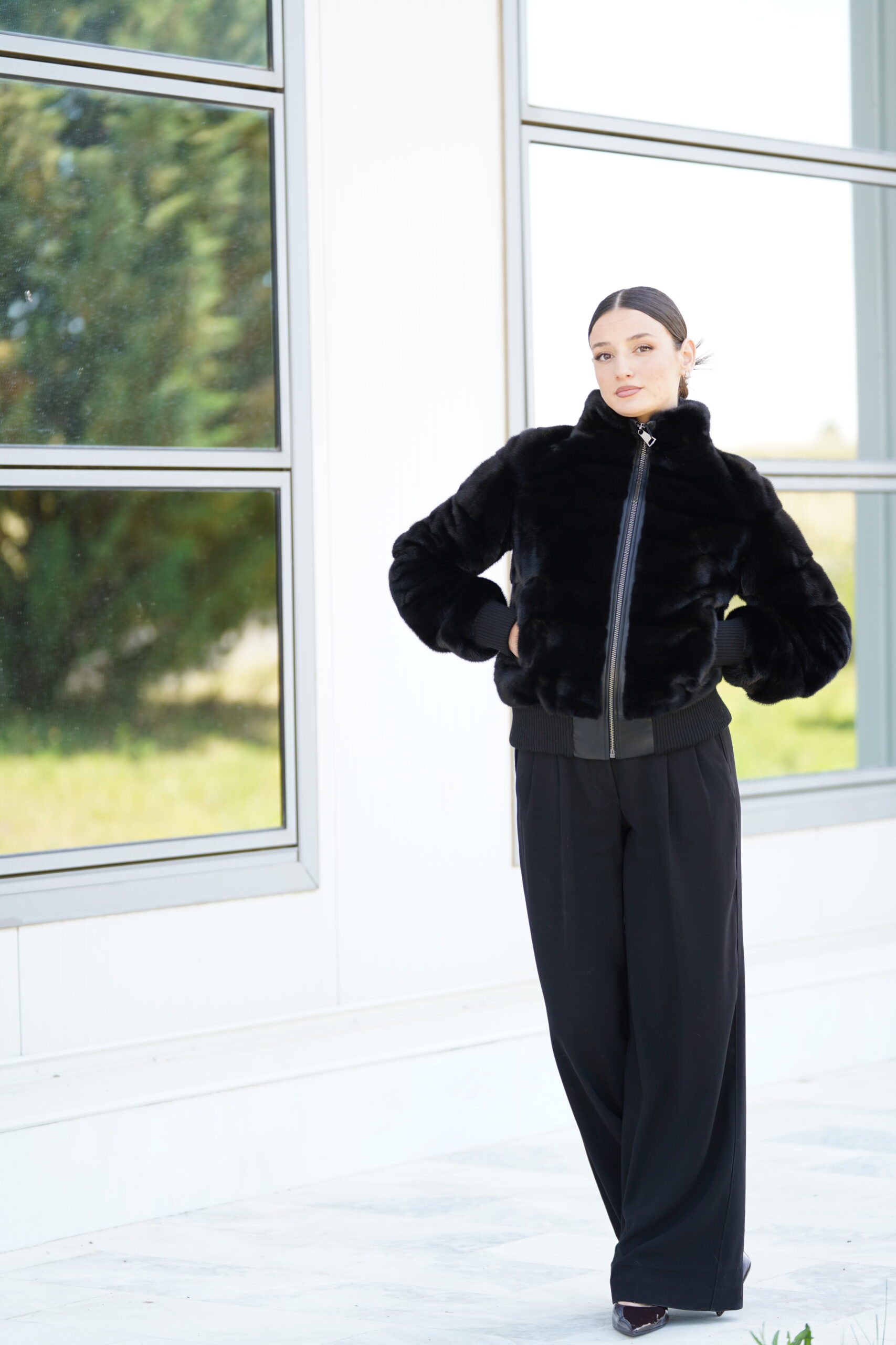 Elevate Your Winter Wardrobe with Real Mink Fur Coat, Women’s Elegant Outerwear