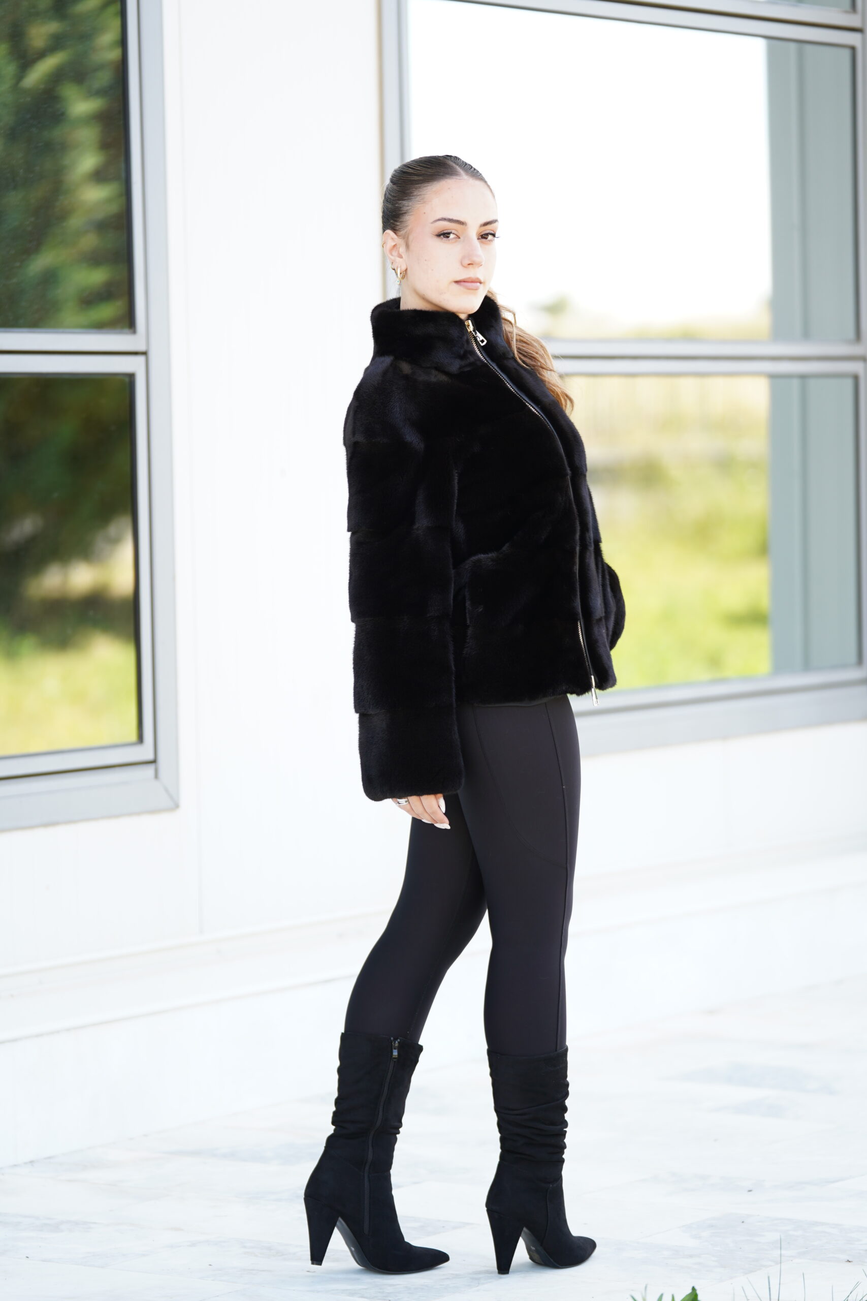 Elevate Your Winter Wardrobe with Real Mink Blackglama Fur Coat, Women’s Elegant Outerwear - Image 7