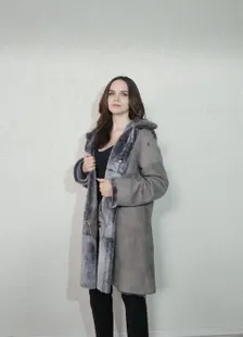 Elevate Your Winter Wardrobe with Real Sheepskin Fur Coat, Women’s Elegant Outerwear - Image 5