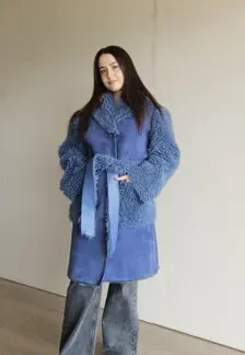 Elevate Your Winter Wardrobe with Real Sheepskin Fur Coat, Women’s Elegant Outerwear