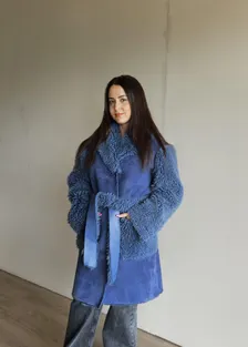 Elevate Your Winter Wardrobe with Real Sheepskin Fur Coat, Women’s Elegant Outerwear - Image 3